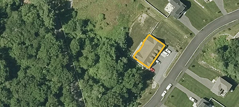 7 Souza Ave
