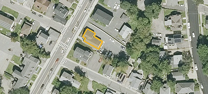284 Main St