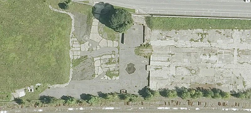 Woodlawn Ave