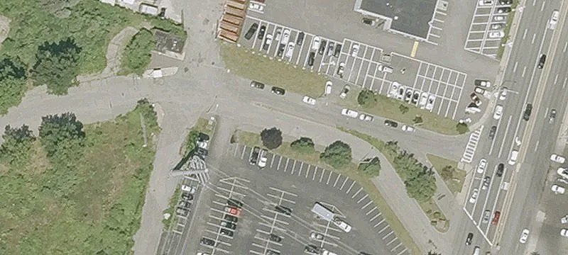 701 Lynnway