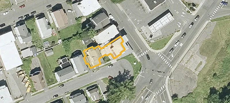 108 Ww St