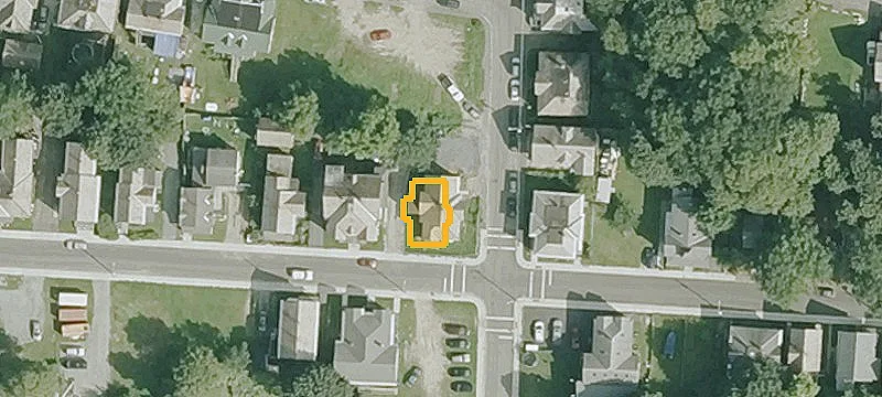 111 Bracewell Ave