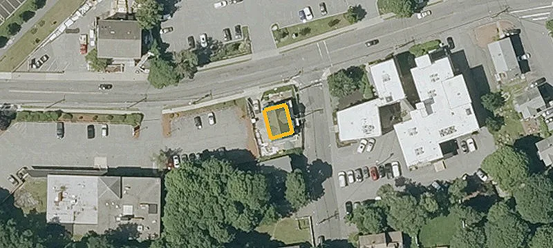 44 Montvale Ave