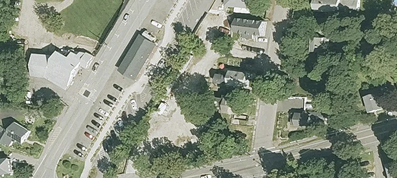 132 Central St