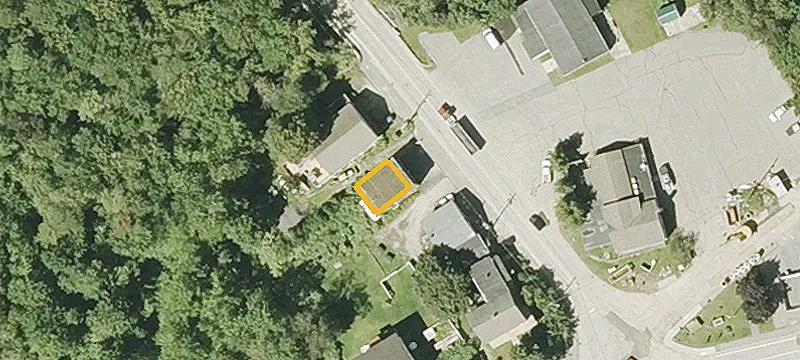 6 Main St