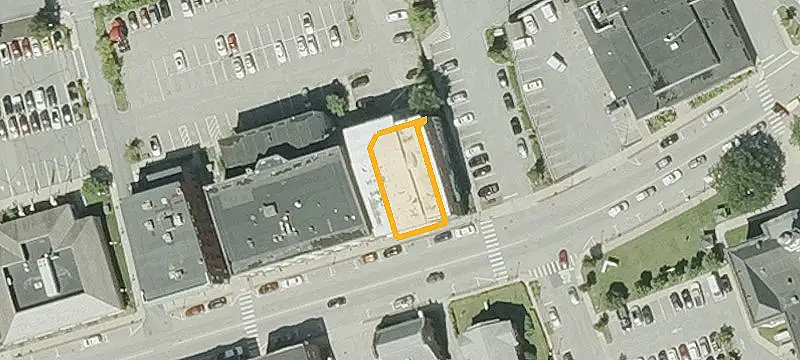 293 Main St