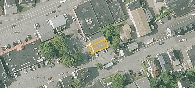 14 Carlton St