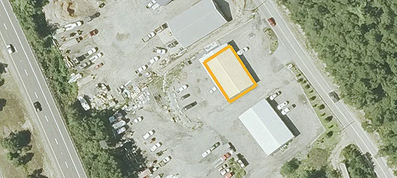 102 Hedges Pond Rd