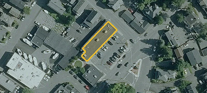 87 Pleasant St