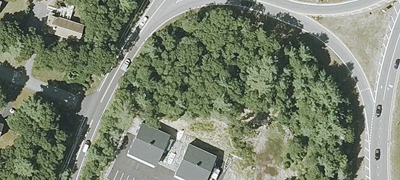16 Foster Howard Rd