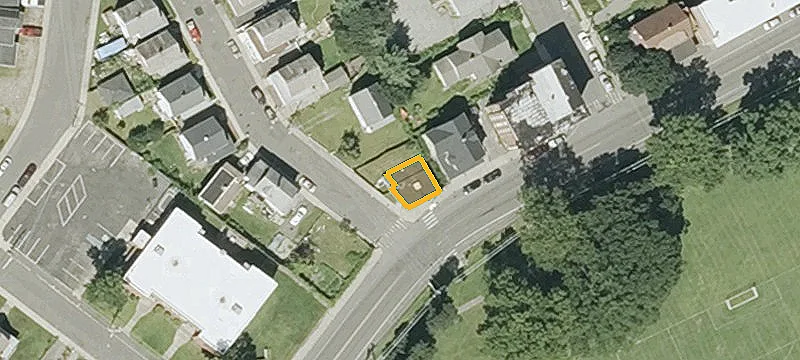 867 Main St