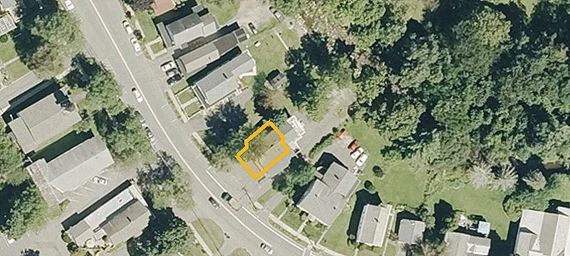 15 Main St