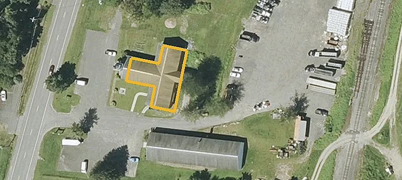 222 Greenfield Rd