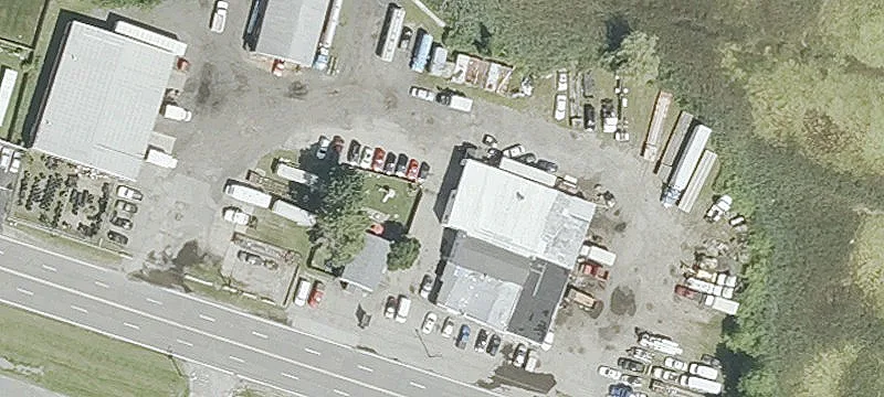 40 Fall Riv Ave