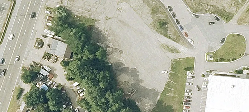 10 Commerce Blvd