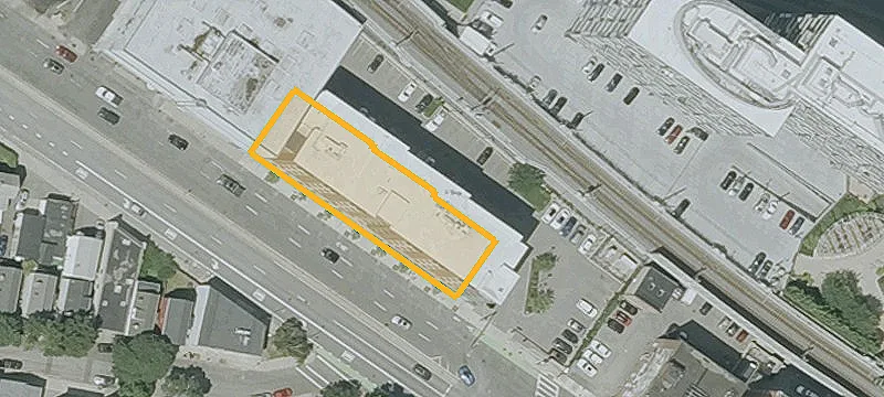 219-221 Monsignor Obrien Hwy