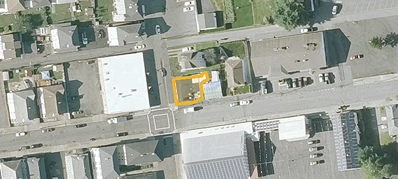 60 Madeira Ave