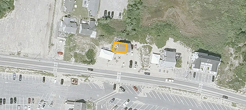 988 Craigville Bch Rd