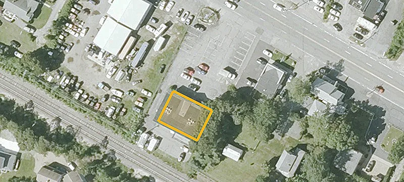 3229 Cranberry Hwy