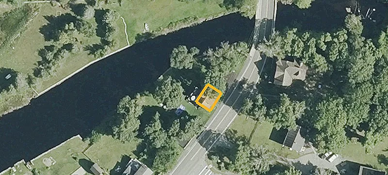 14 Main St