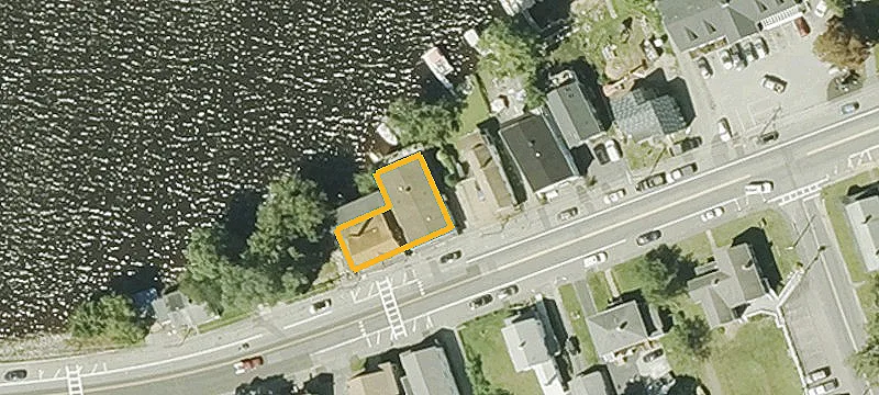 296 Main St