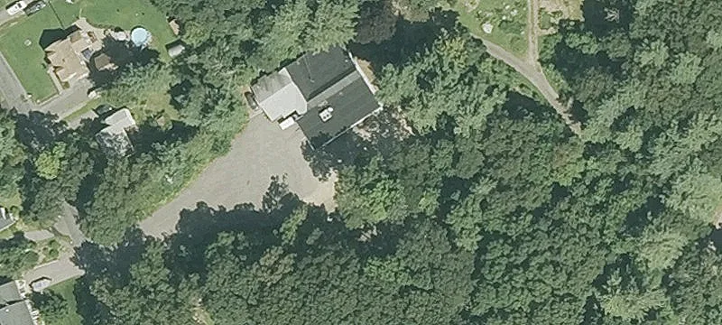 39 Locust St