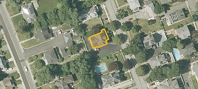 10 Quincy St