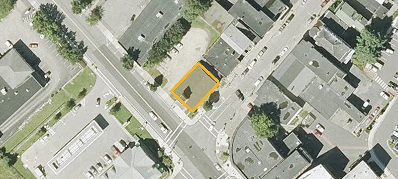 364 Main St