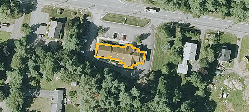 2203 Cranberry Hwy
