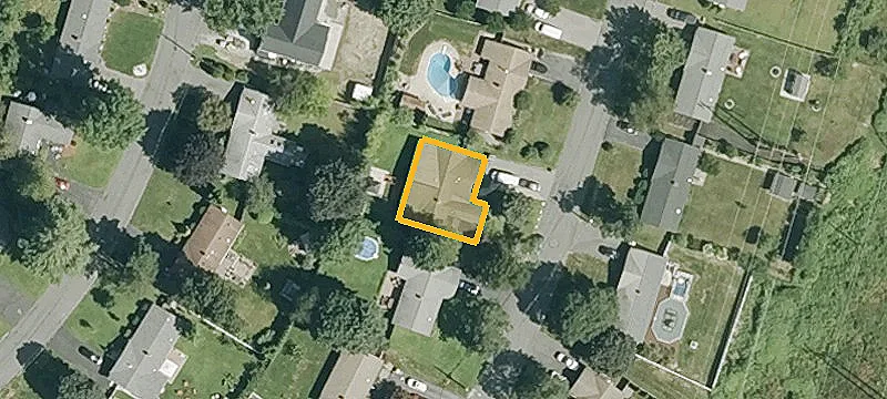 24 Brownlea Rd