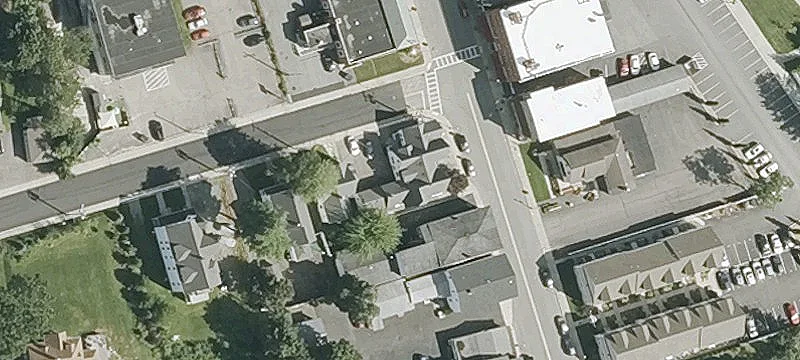 126 Main St