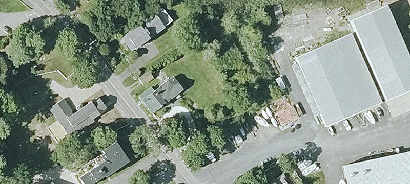 325 Frnt St