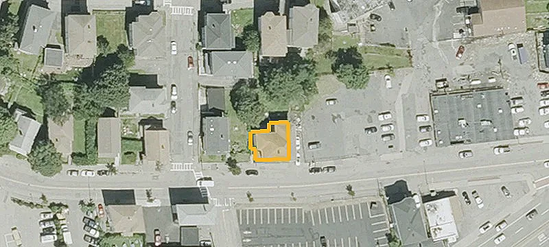 99 Central St