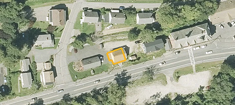 588 Main St