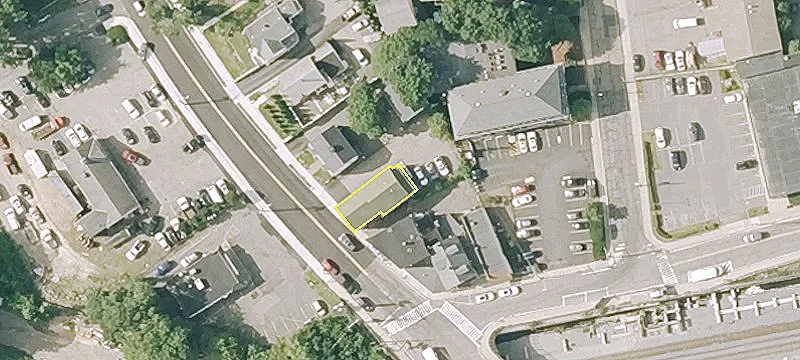 11 Main St