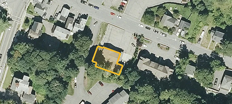 17 School St