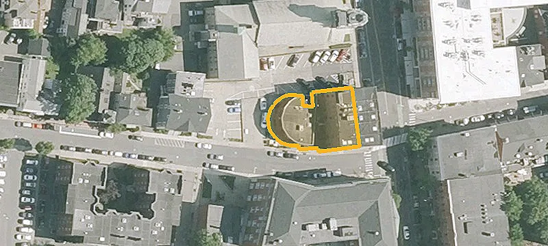 4 Lynde St