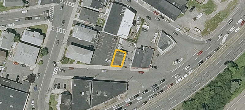 22 Adams St