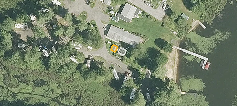 33 Davis St
