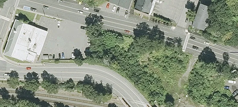 13 Central Ave
