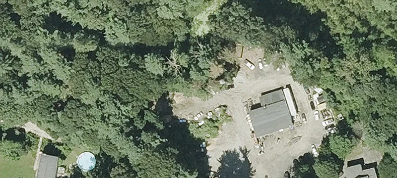 28 Quobaug Ave