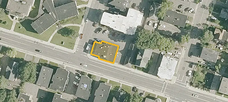 210 Mechanic St