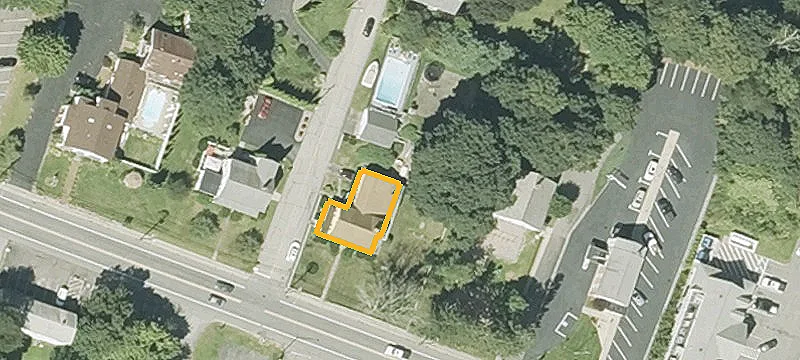 524 Main St