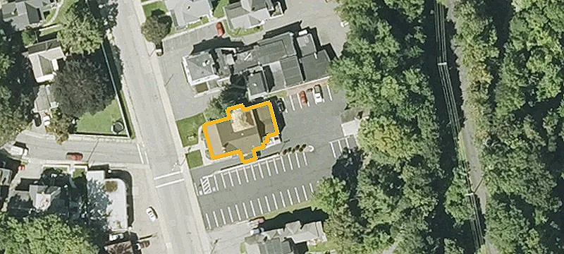 130 Hamilton St