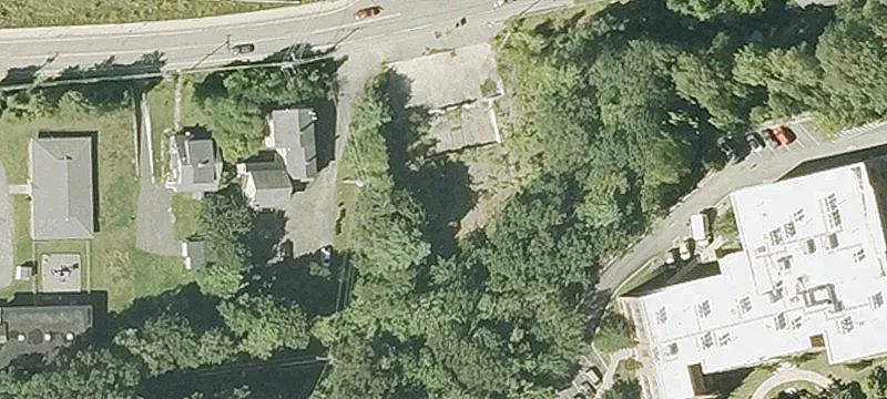 963 Main St