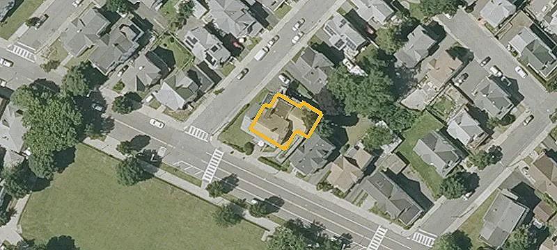 300-302 Fry St