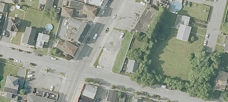 2666 Main St