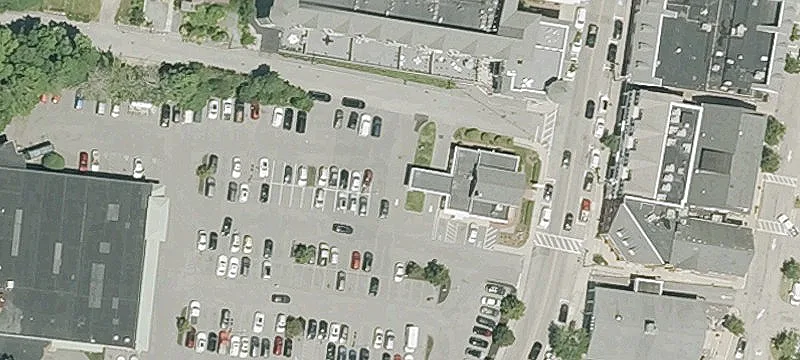77 Frnt St