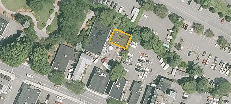 49th Lowell St