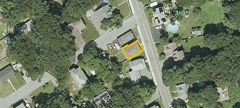 341 Robinson Ave